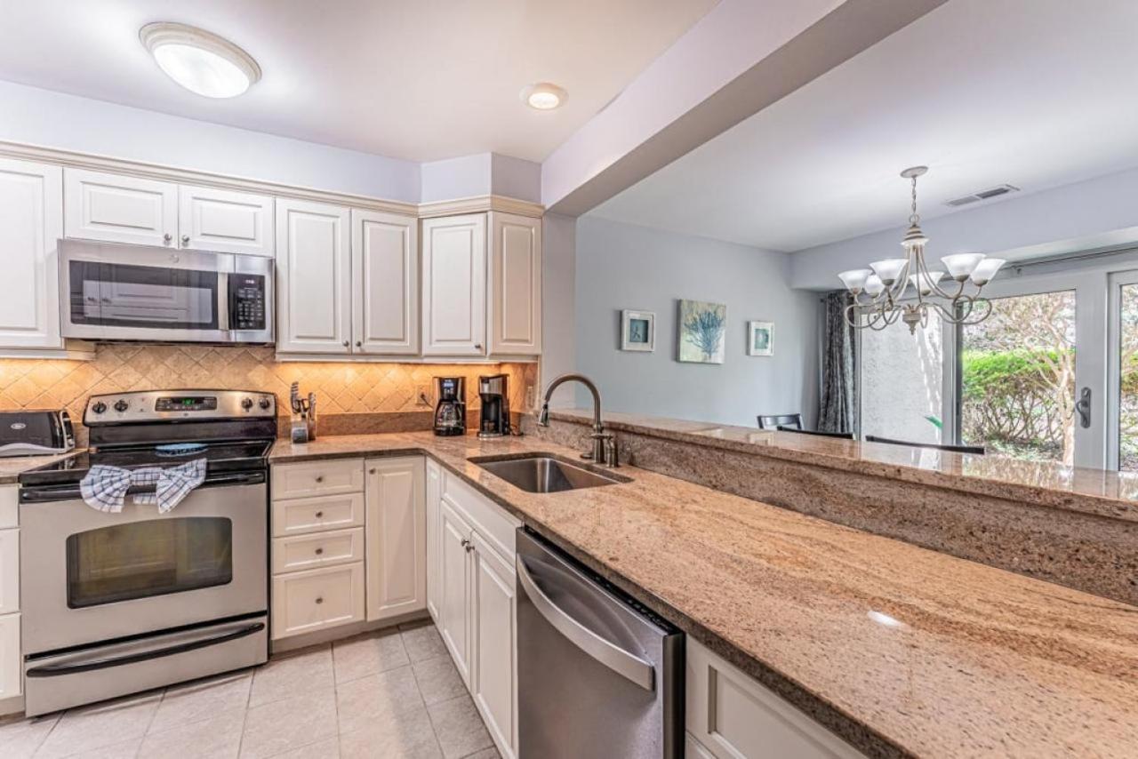 הוילה הילטון הד איילנד Pet Friendly! 503 Plantation Club Walk To Pool Sleeps 6 Sea Pines מראה חיצוני תמונה